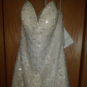 Essence of Australia D2116- Size 14 With Tags